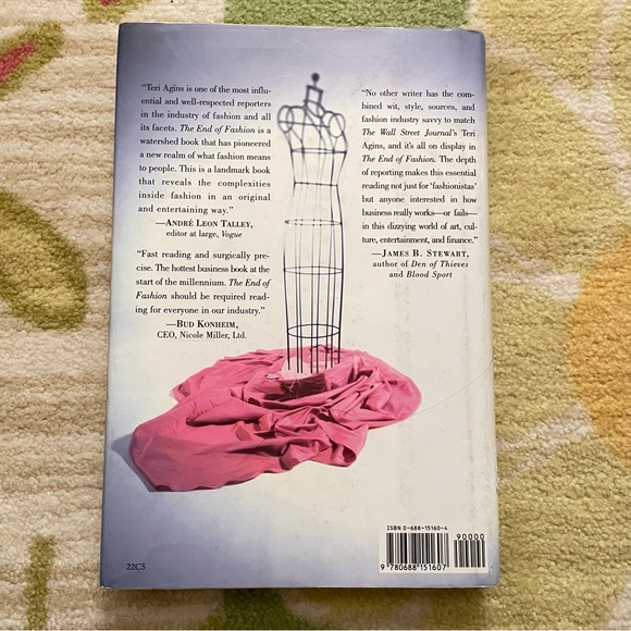 2 Educational Fashion Books Bundle Set for Sale - Picture 5 of 6